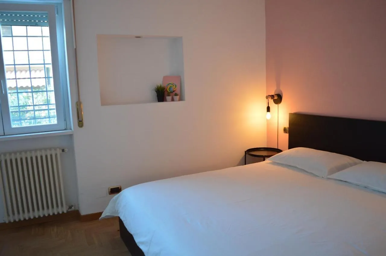 Apartment Domi - Appartamento Roma